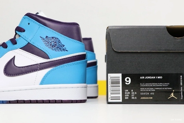 Jordan  Air Jordan 1 - - Mid 554724 415 Air 1124